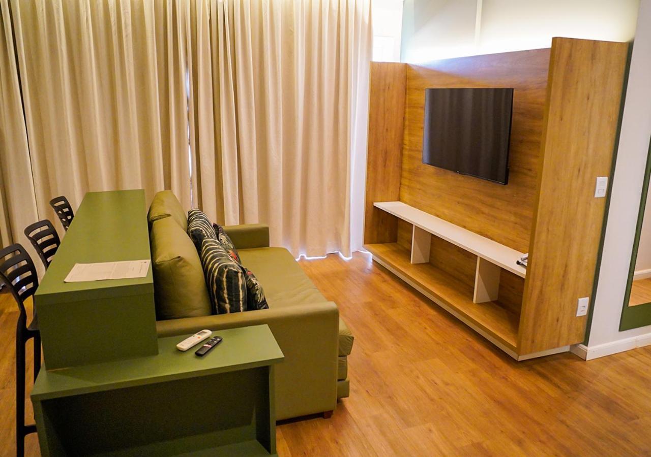 Hot Beach Suites Olimpia Exterior photo